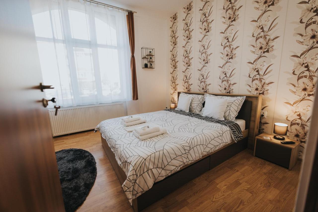 סיביו Gavri'S Classic Apartment מראה חיצוני תמונה
