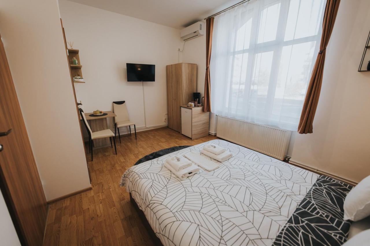 סיביו Gavri'S Classic Apartment מראה חיצוני תמונה